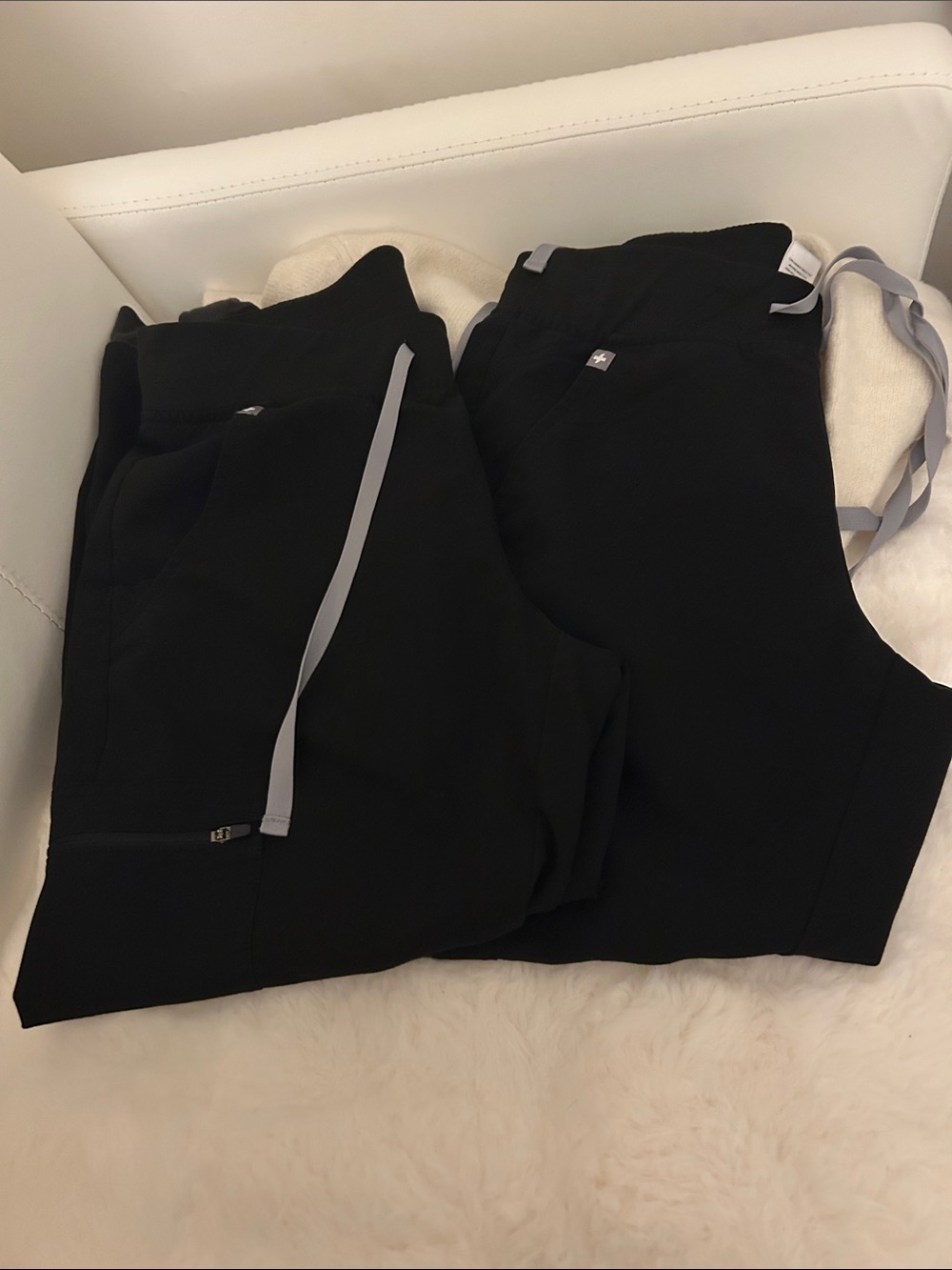 Figs black petite small scrub joggers